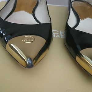 Patent Michael Kors Flats.